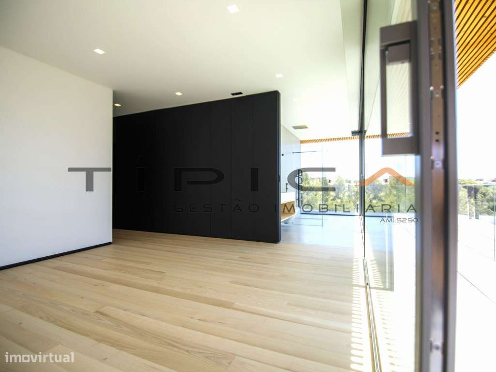 Moradia LUXO Condomínio Privado-39