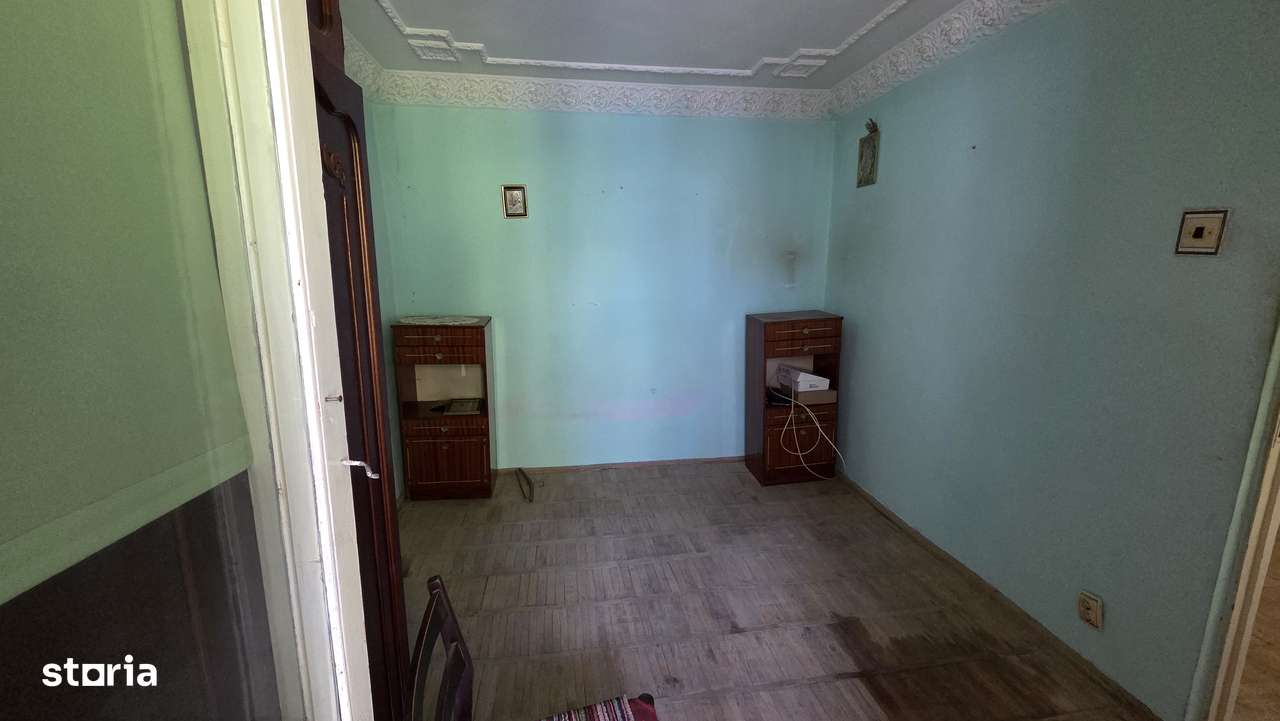 Exclusivitate.Navodari,apartament 2 camere,42 mp,etaj 2/4,pret 47000 E-4