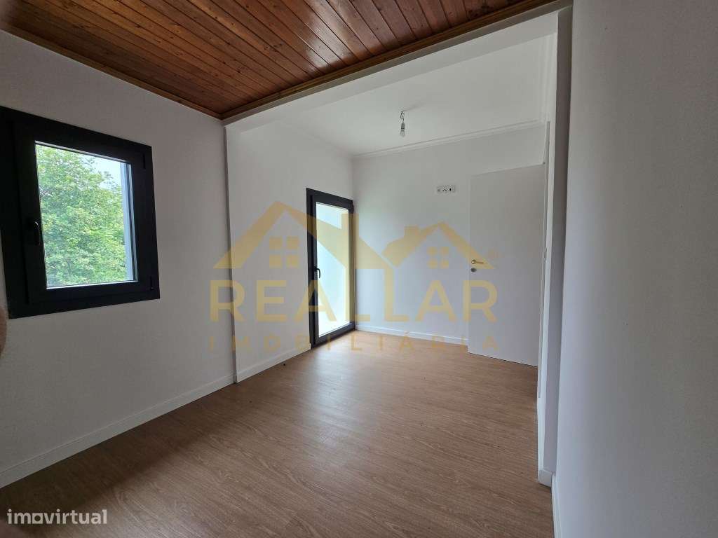 Moradia de Sonho em Fase Final de Remodelação - Arcos de Valdevez-16