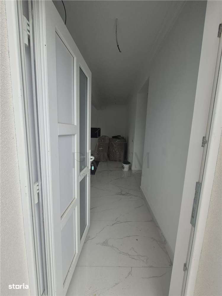 Duplex personalizare  interioara - 4 camere - toate utilitatile - Imagine principală: 5/15