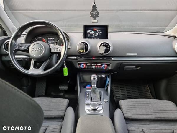 Audi A3 2.0 TDI S tronic - 16