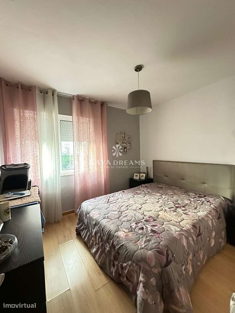 Excelente T3 Renovado em Santo António dos Cavaleiros, Loures-9