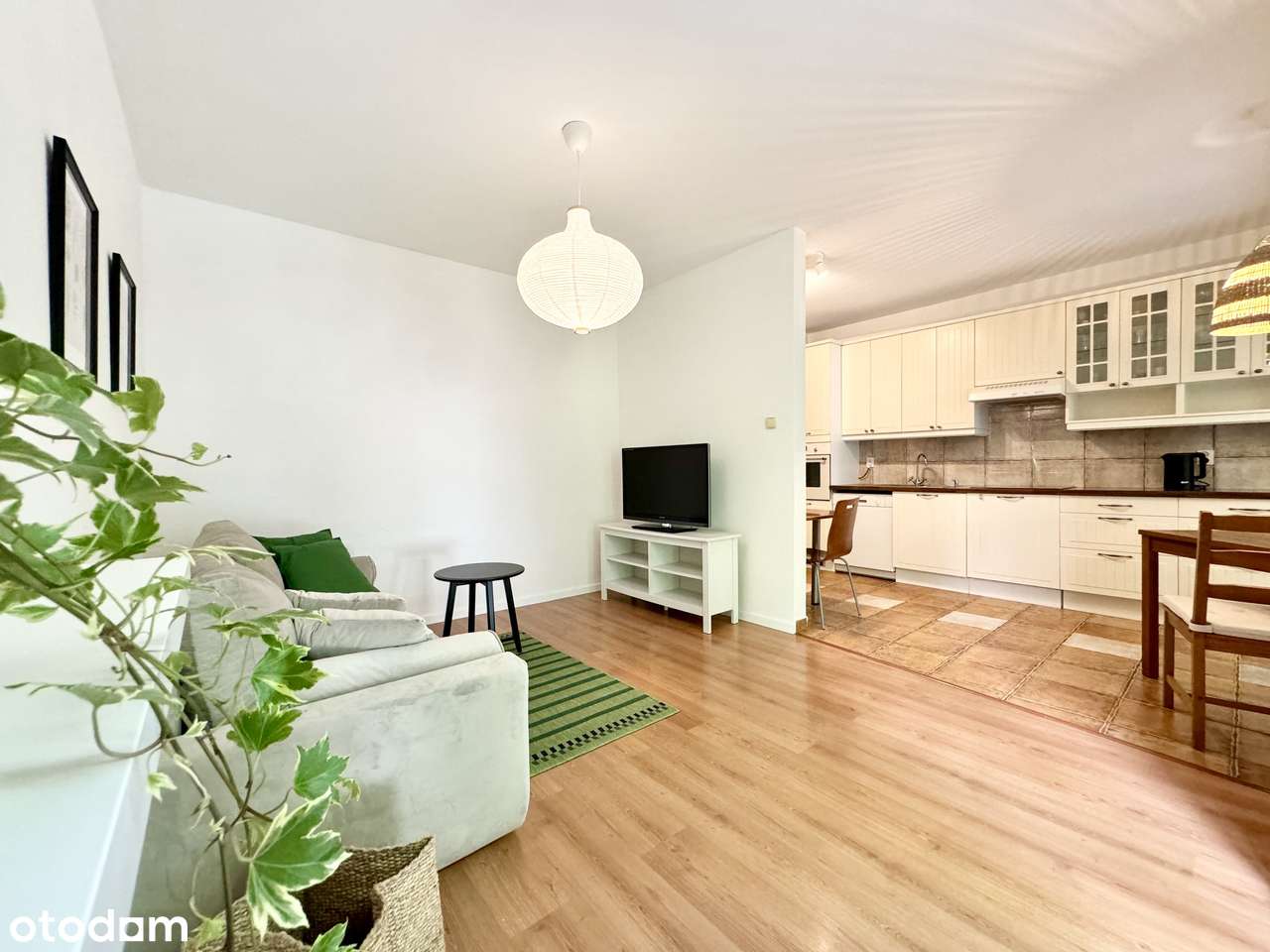 2-pokojowe mieszkanie z garderobą i garażem. NIE w kamienicy :) - Pełny obrazek: 4/8