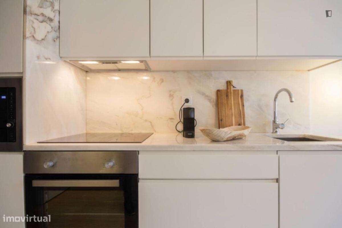 Apartamento com 1 quartos - localizado em Santo Ildefonso Porto - Grande imagem: 4/7