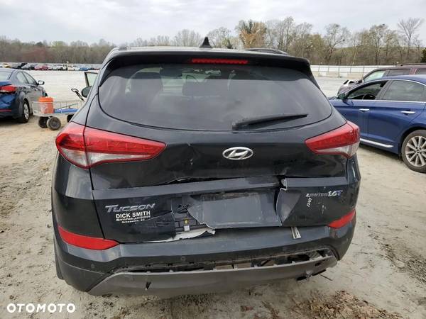 Hyundai Tucson - 4