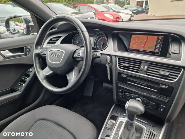 Audi A4 2.0 TDI S tronic - 19