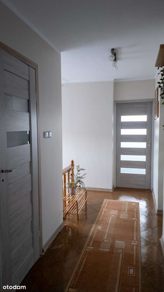 Siedlisko dom z zabudowaniami gospodarczymi na dużej działce 1,85 ha-11