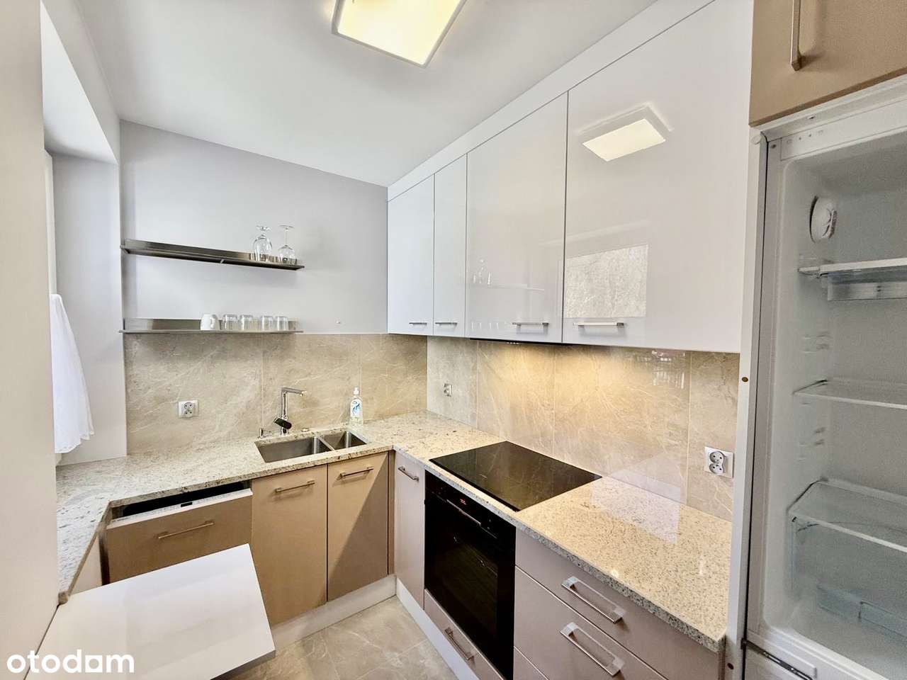 Wygodne mieszkanie 39m2, klimatyzacja + ogródek, Bochnia - Pełny obrazek: 4/10