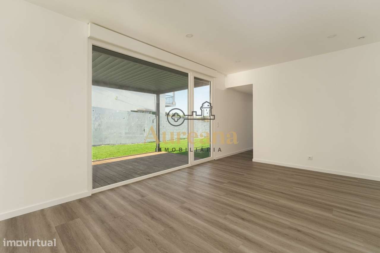 Moradia T2 Moderna - Ourém-10