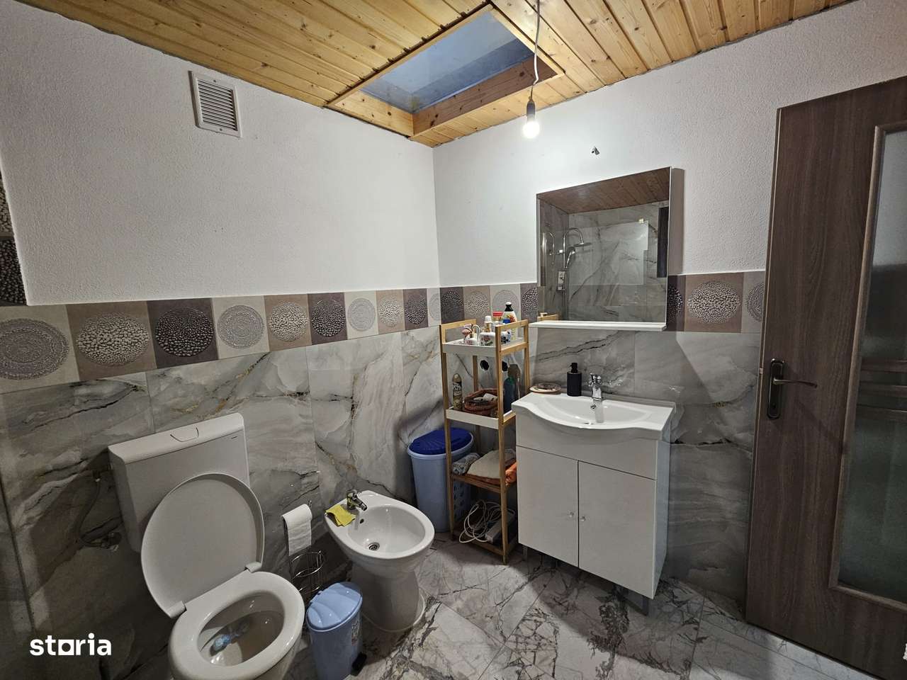 Casa Lapusnic la pret de apartament-5