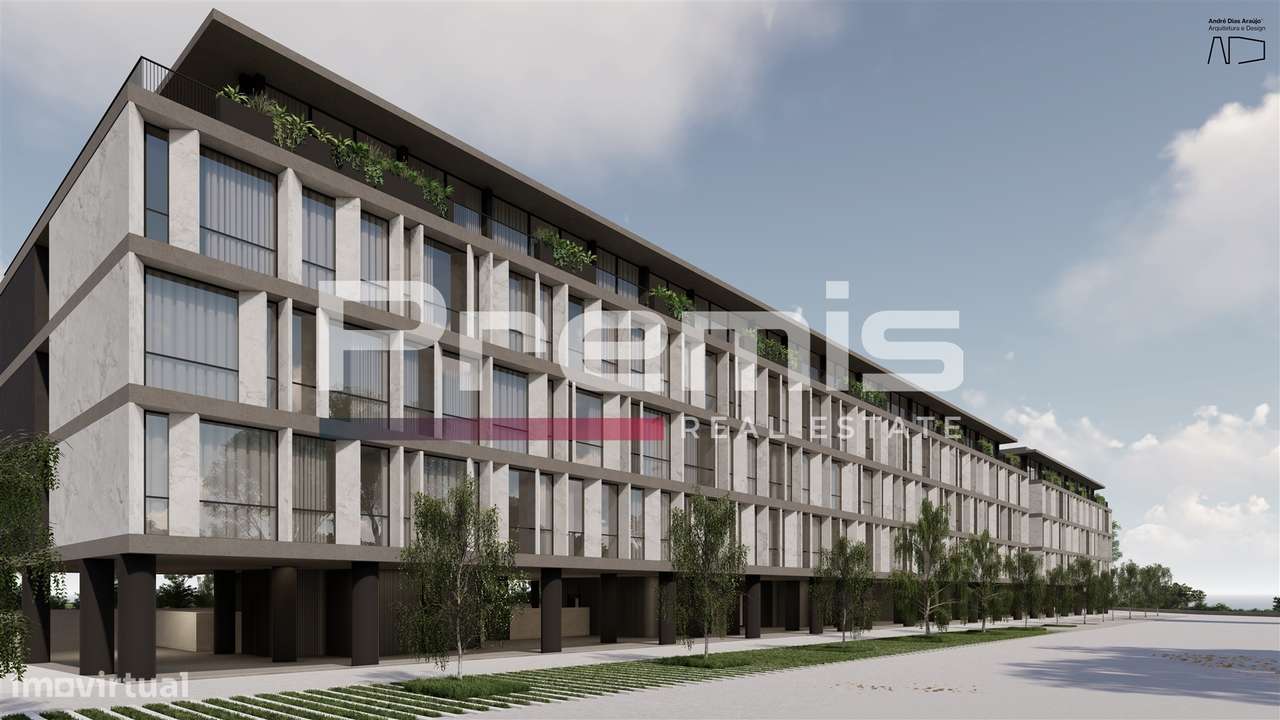 Penthouse T4 de Luxo na 1ª Linha de Mar – Vistas Panorâmicas Rio e Mar-46