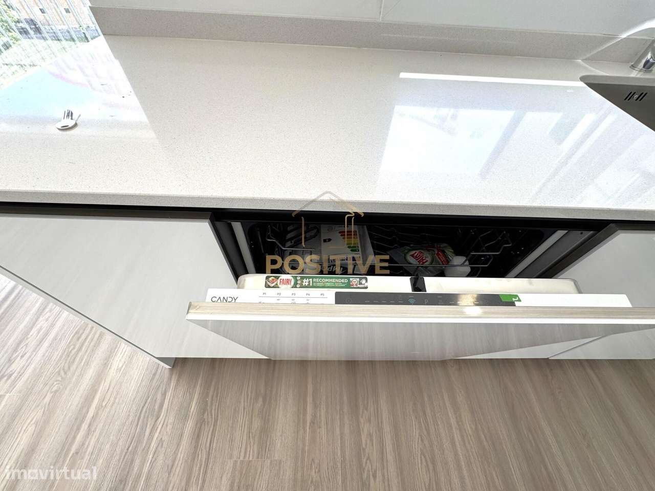 T3 em Santa Marta do Pinhal | Suite, 2 varandas e zona social de 31 m2-12