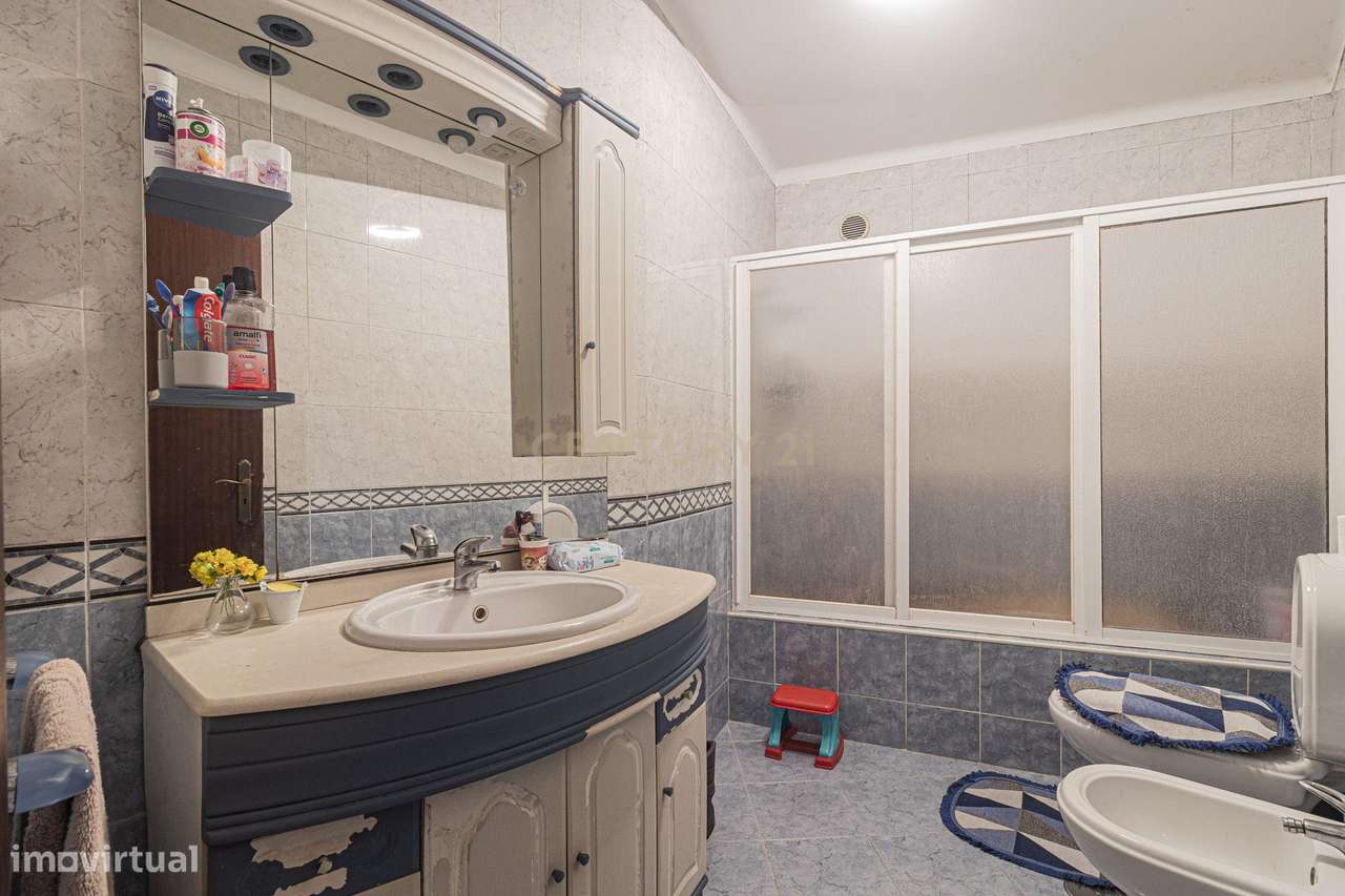 Casa T3 em Santa Maria, Torres Vedras - Oportunidade Única!-22