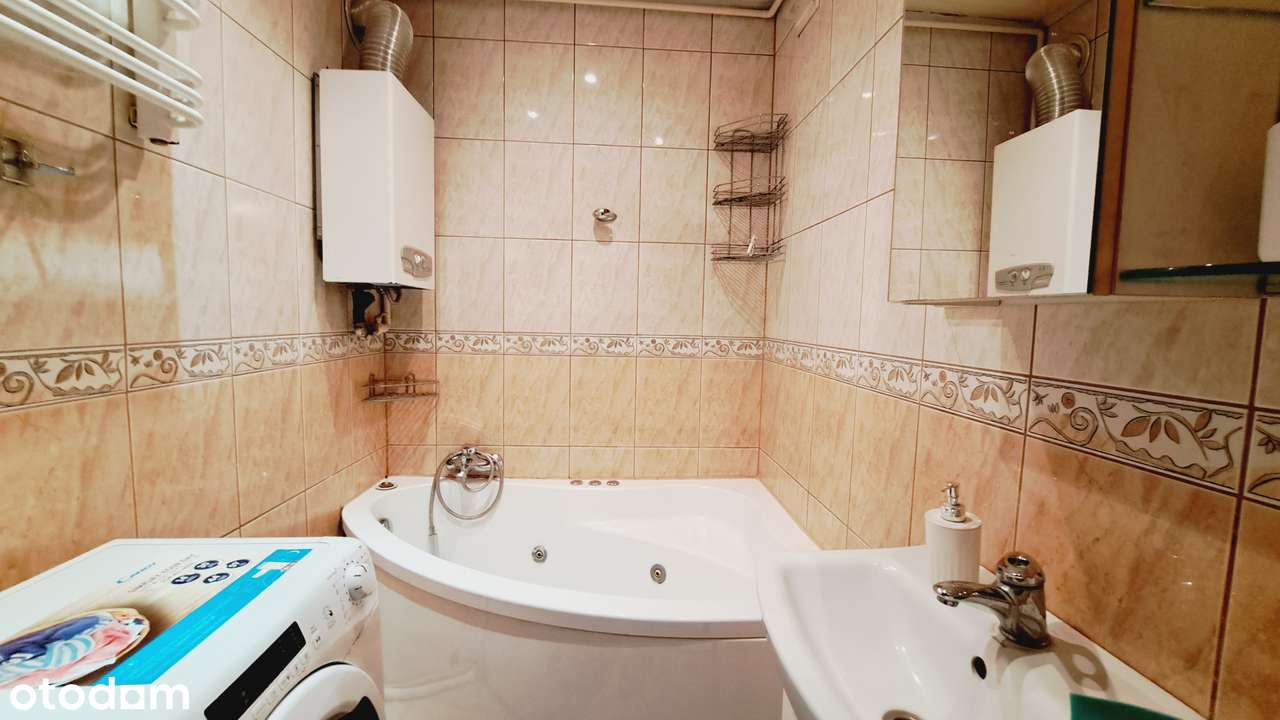 Przestronne 3 pokoje, stan bardzo dobry, blisko tramwaj-8