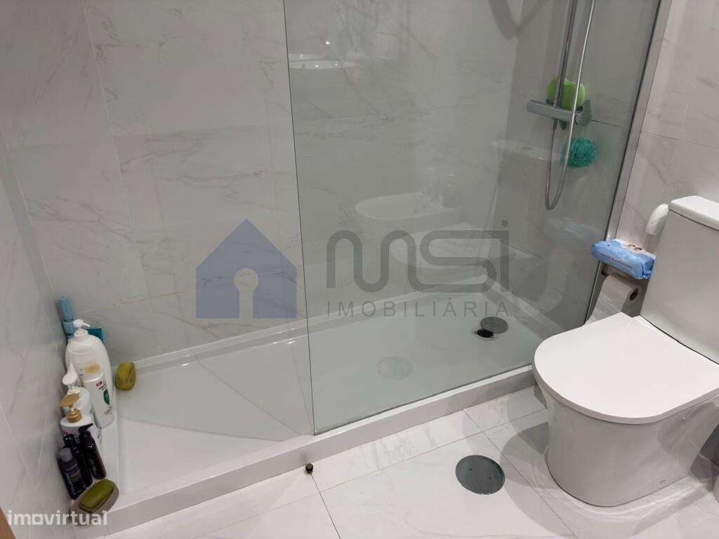 Moradia T3 em Matosinhos — Conforto e Elegância-32