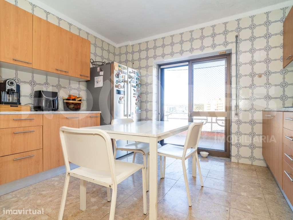 T3 + Sótão | Abadias | Terraço | Boas Áreas | Luminosidade-32