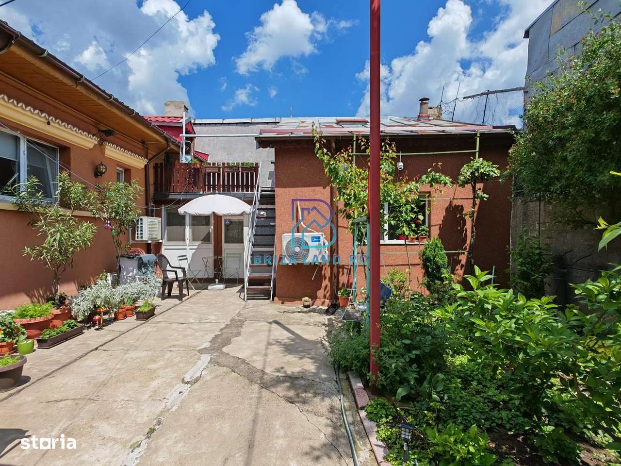 Sos. Chitilei, Amintirii, casa Sp+P, sup. 113mp, 2 camere teren 202mp - Imagine principală: 2/17