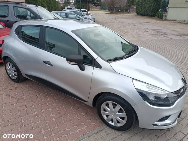 Renault Clio 1.5 dCi Alize - 10