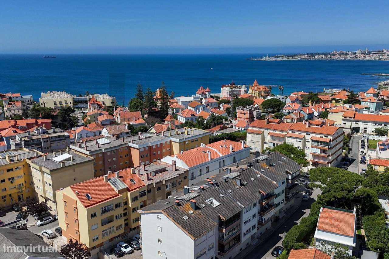 APARTAMENTO T4  NOVO COM ACABAMENTOS DE QUALIDADE SÃO JOÃO DO ESTORIL - Grande imagem: 4/32