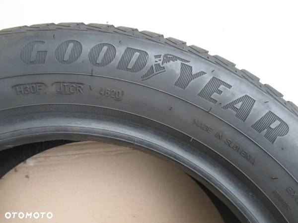 Opona 205/55 R16 Goodyear Vector 4 Seasons - 3