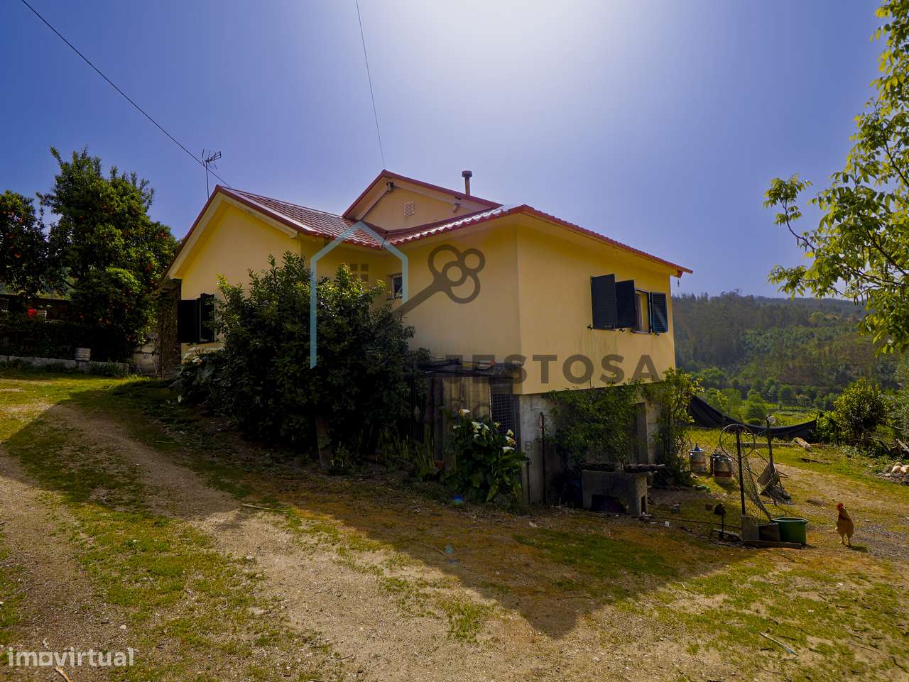 Moradia Isolada com Terreno de 4.329 m² — Arosa e Castelões, Guimarães-20