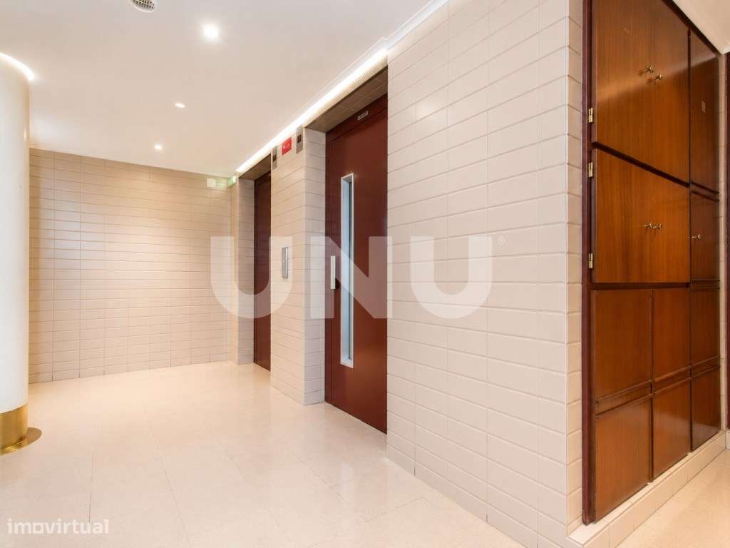 Apartamento T2 em Santo António dos Cavaleiros!-18
