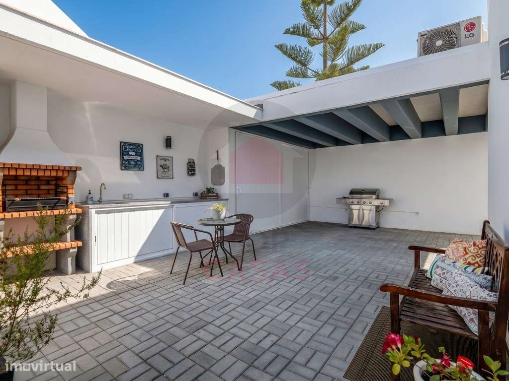 Moradia Contemporânea com 3 Quartos e Jardim Próxima de Caldas da R...-8