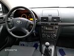 Toyota Avensis 2.0 D-4D Sol - 12