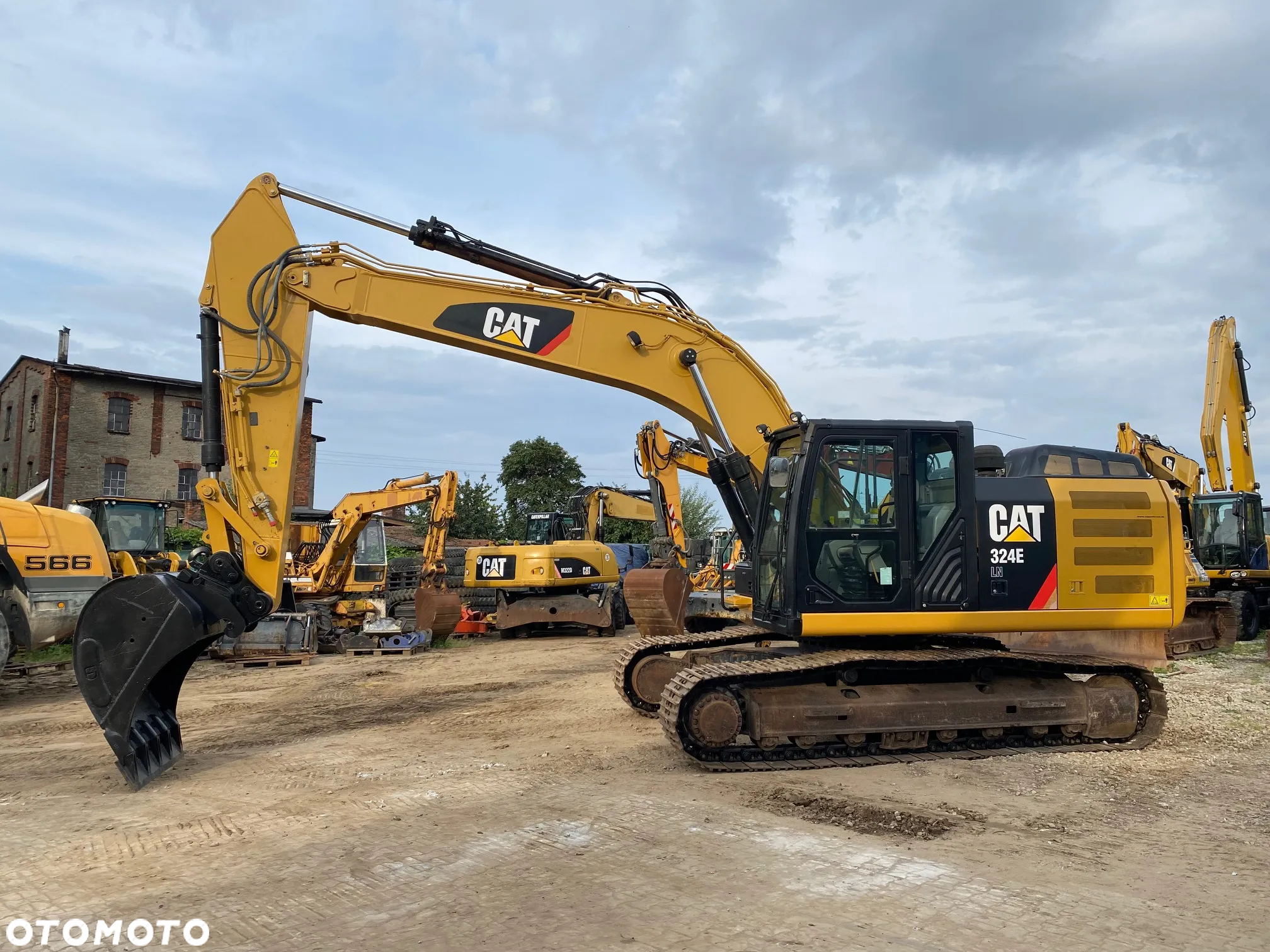 Caterpillar CAT 324 ELN, SERWISOWANA W CAT, z NIEMIEC, SUPER STAN - 2