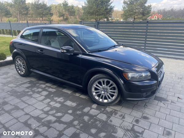 Volvo C30 2.0D Momentum - 18