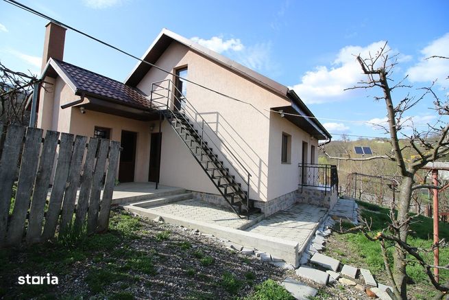 Schimb Casa Podis cu Ap 3 Camere In Bacau-0