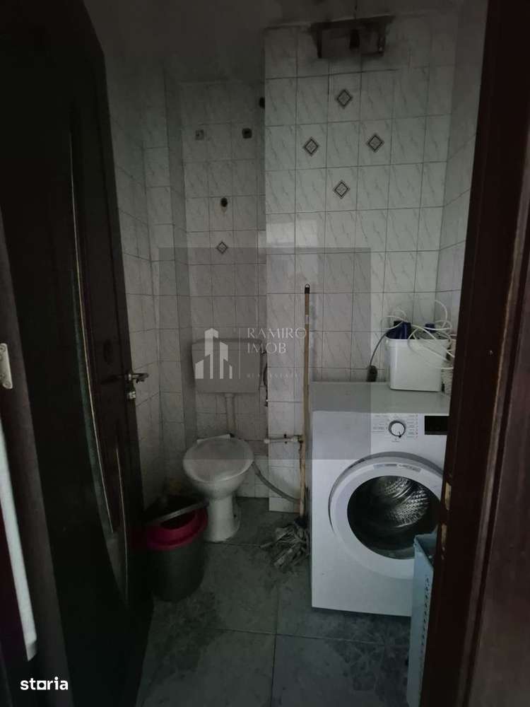 Apartament 104mp-utili 2bai centrala -an 1985 -Bd. Chisinau /Mega Mall-12