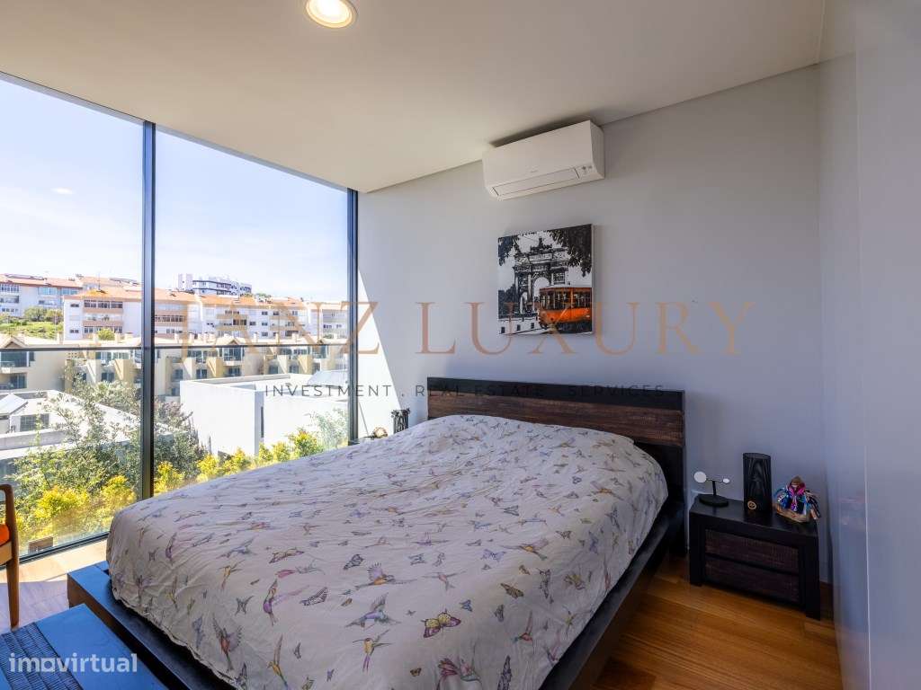 Moradia T4 Contemporânea com Vista Mar Total e Rooftop | Paço de Arcos-33