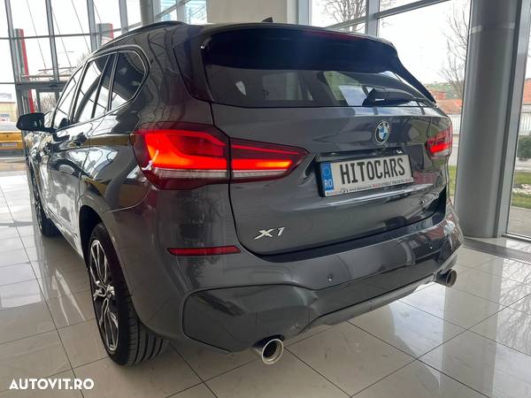 BMW X1 xDrive20i AT - 36