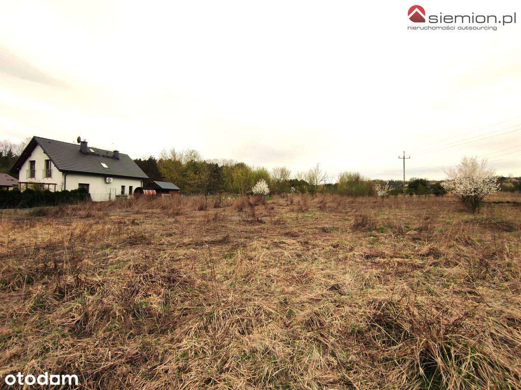 Atrakcyjna działka budowlana w spokojnej okolicy-1