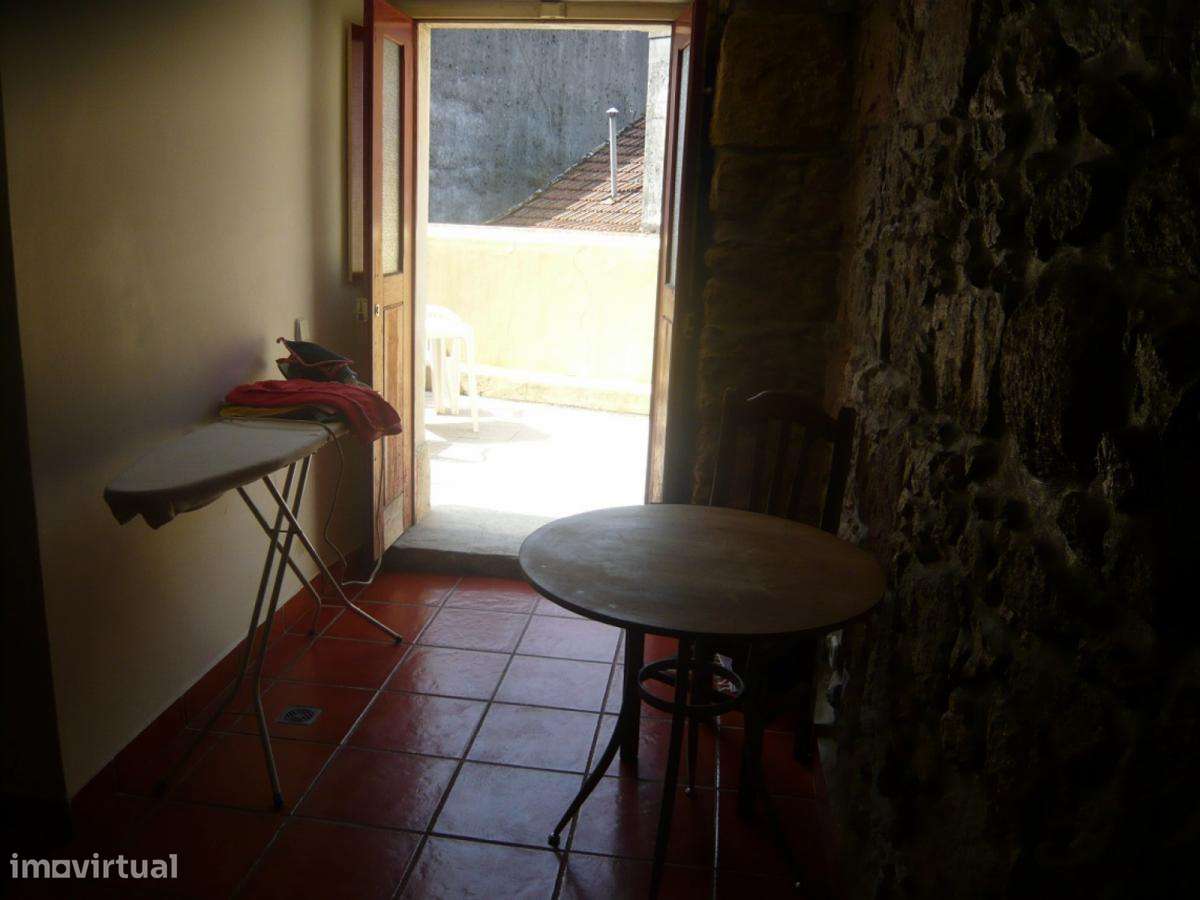 Quarto - localizado em Montes Claros Coimbra - Grande imagem: 4/8