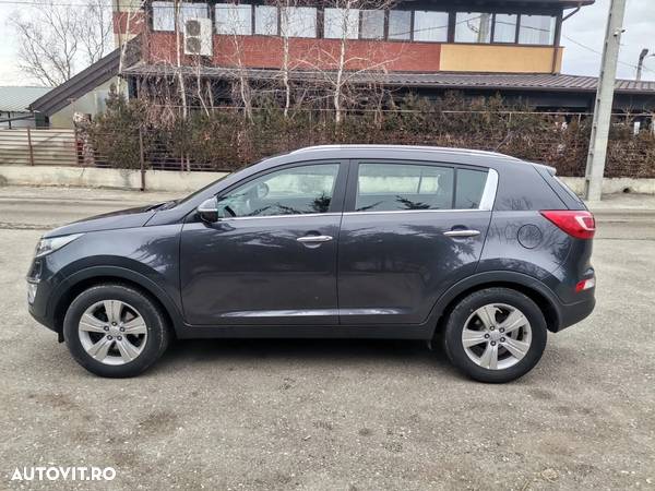 Kia Sportage 2.0 CVVT 2WD Automatik Spirit - 4