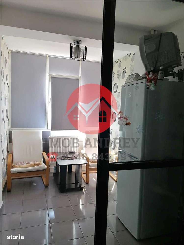 Garsoniera confort 1 zona centrala mobilata bloc cu lift cu chirias - Imagine principală: 2/5