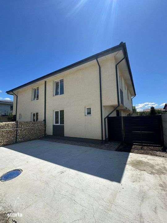 Vila /Duplex Bragadiru str Monumentului id nr 8 - Imagine principală: 2/17