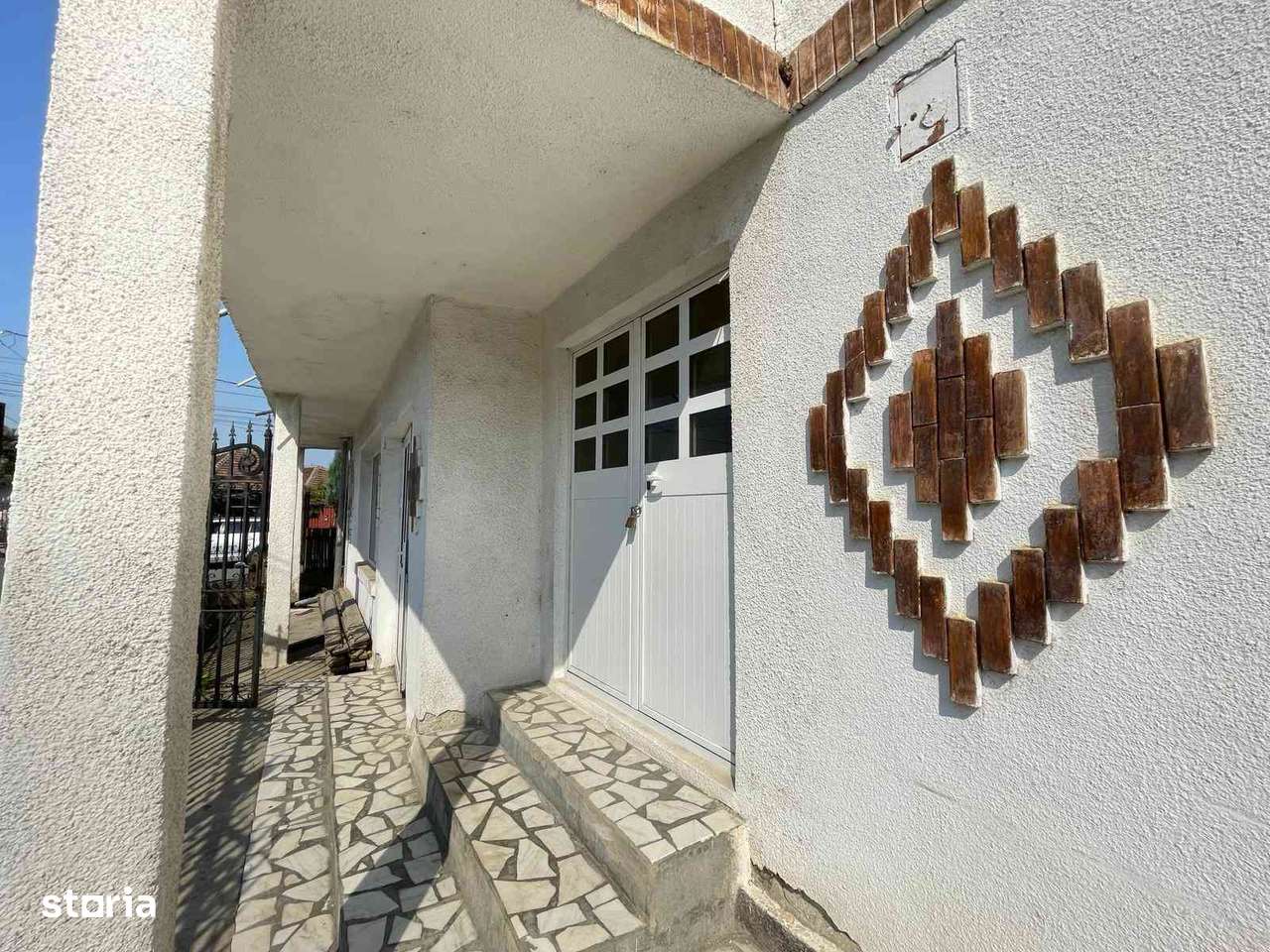 Casă zonă centrală Filiași - Imagine principală: 5/18