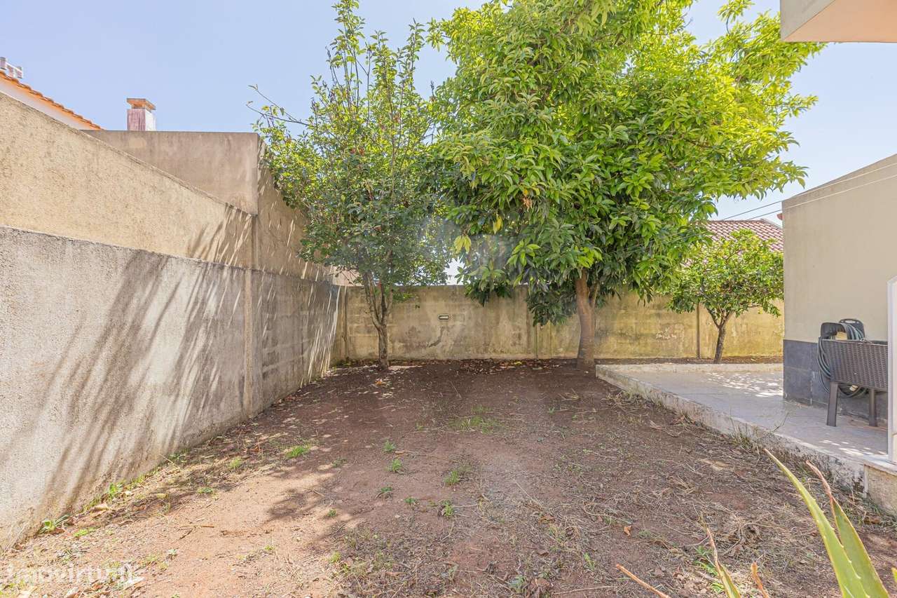 MORADIA T5 | BAIRRO DAS ARROTEIAS – CANEÇAS, ODIVELAS-30