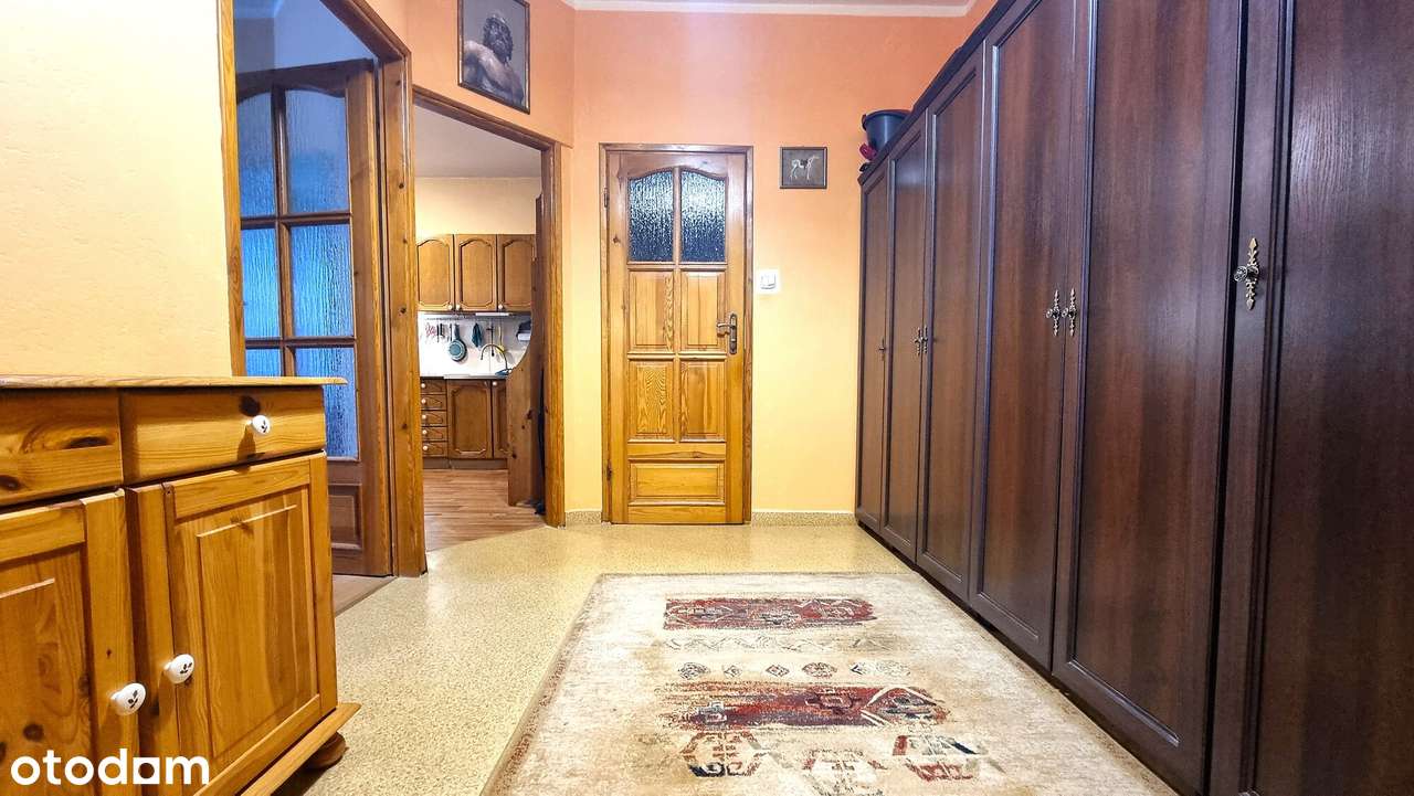 Mieszkanie 2 pokojowe z balkonem blisko centrum miasta.-5