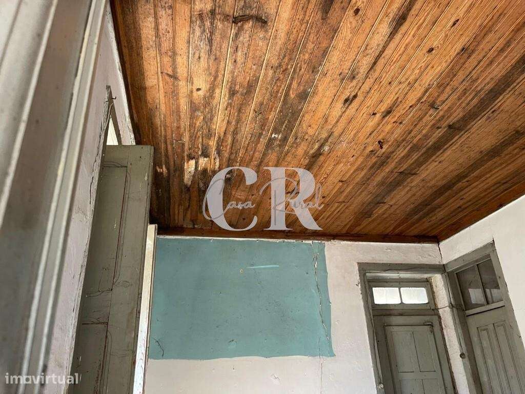 6 Prédios Urbanos e um Terreno Rústico para Renovação – Lousã-26