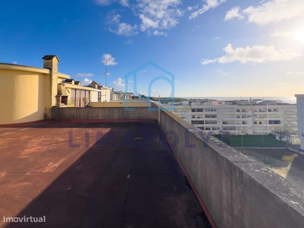 Apartamento T1 com terraço privado e vista de mar-11