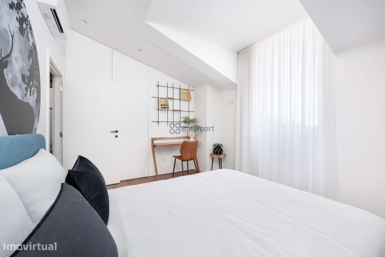 APARTAMENTO T3 JUNTO AO CASTELO LEIRIA - FACÇÃO E-19