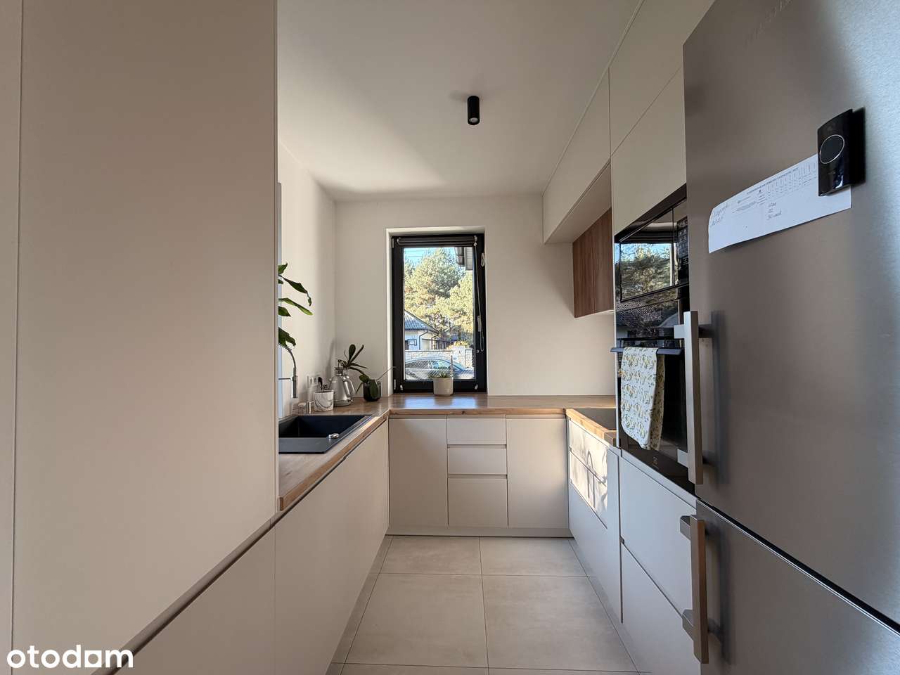 Nowoczesny dom z pompą ciepła, 944 m2 działki gotowy do wprowadzenia - Pełny obrazek: 5/20