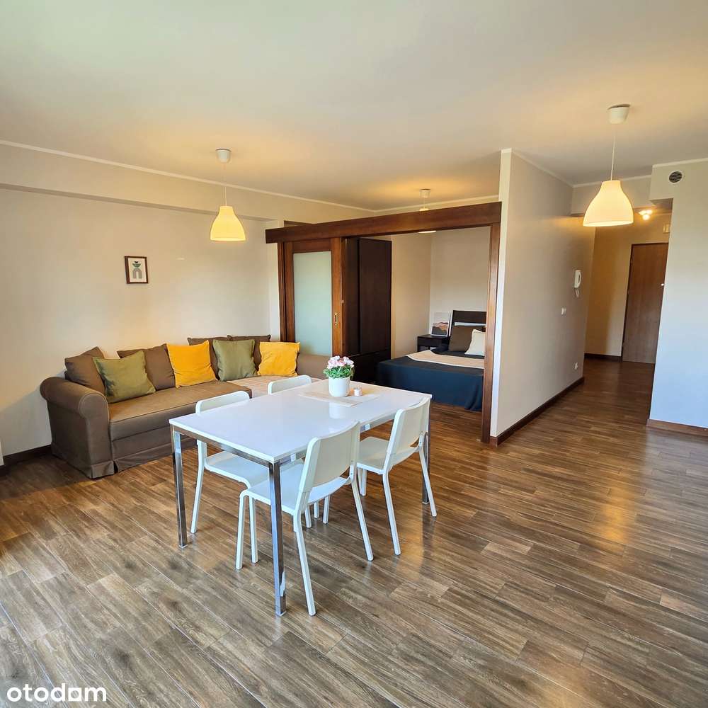 Kawalerka z wydzieloną sypialnią - balkon-klimatyzacja ul.Milczańska 1