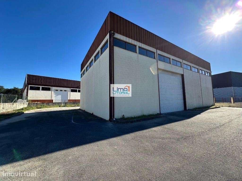 Armazém com escritórios e logradouro - Ortigosa - Leiria - Grande imagem: 4/20