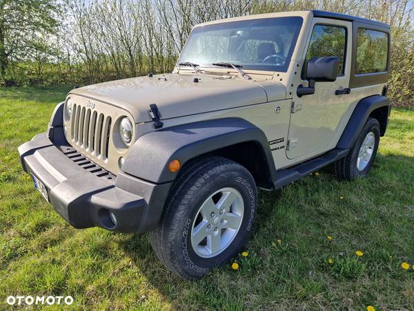 Jeep Wrangler - 2