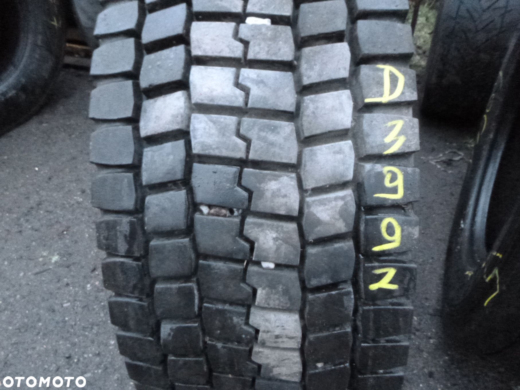 Opona 285/60R 22.5 Bridgestone M729 Napędowa - 1